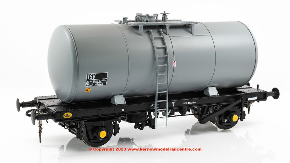 1023 Heljan 35 Ton B Tank TSV number 48623 ICI Molasses Grey