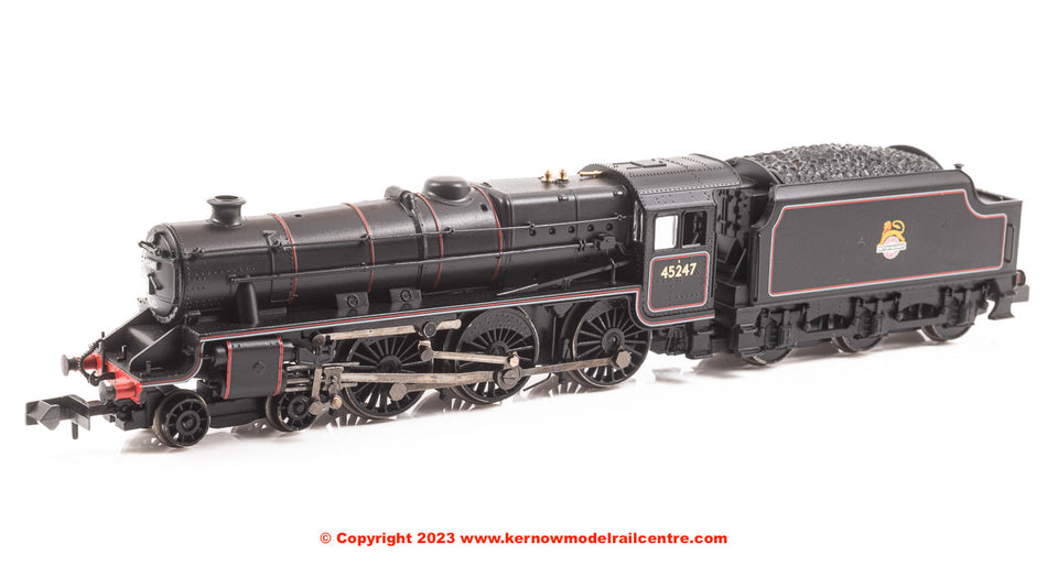 372-136B Graham Farish LMS 5MT Black 5 45247 BR Lined Black