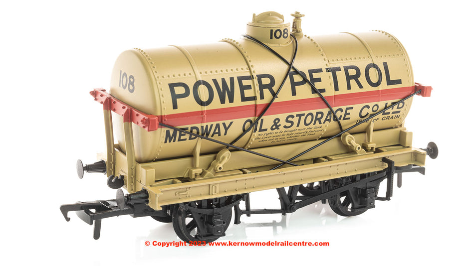 37-688 Bachmann 14T Tank Wagon 'Power Petrol' Buff