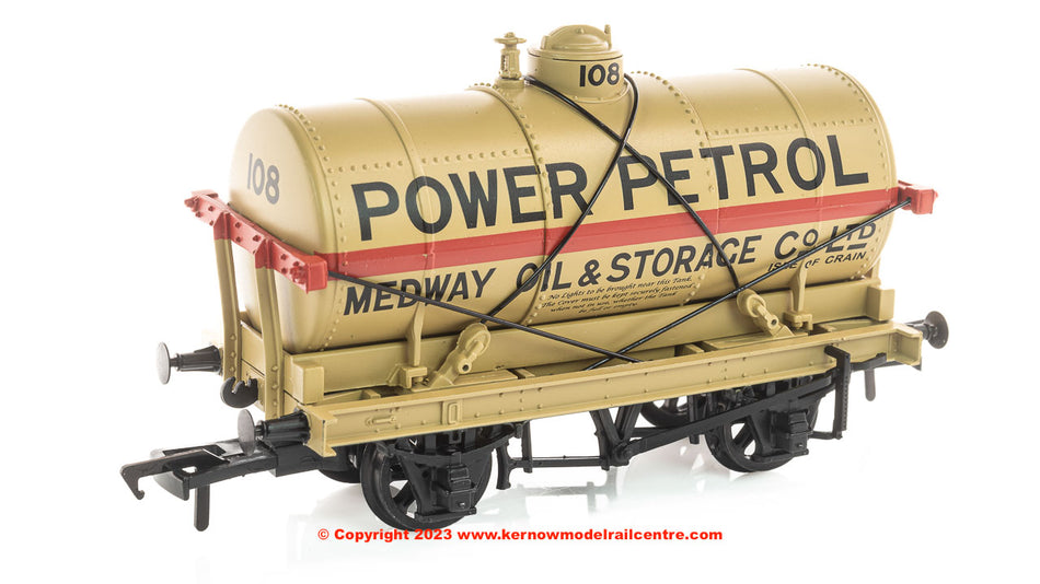 37-688 Bachmann 14T Tank Wagon 'Power Petrol' Buff