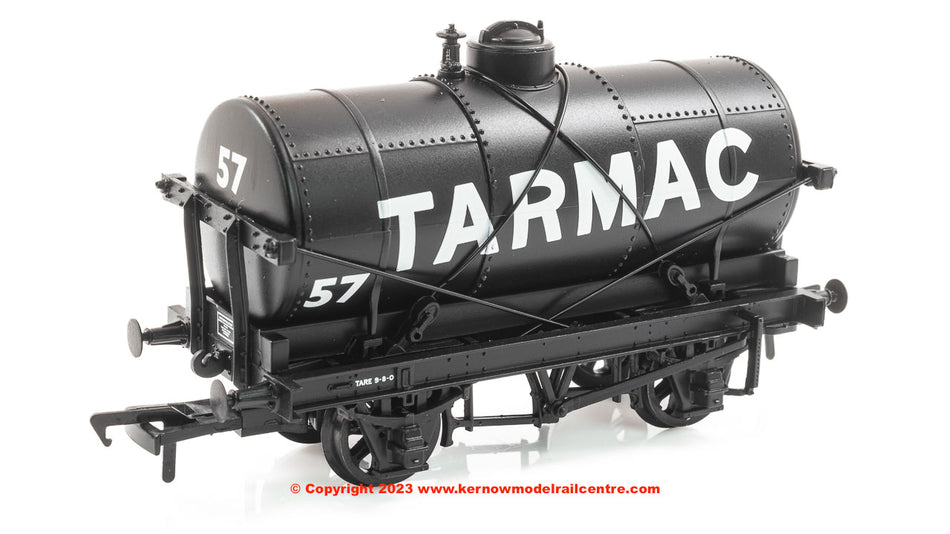 37-689 Bachmann 14T Tank Wagon 'Tarmac' Black