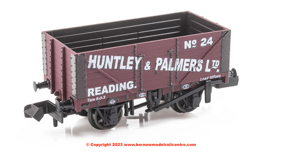NR7010P Peco 9ft 7 Plank Open Wagon number 24