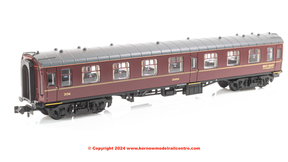 374-821 Graham Farish BR Mk1 FO First Open DIANA