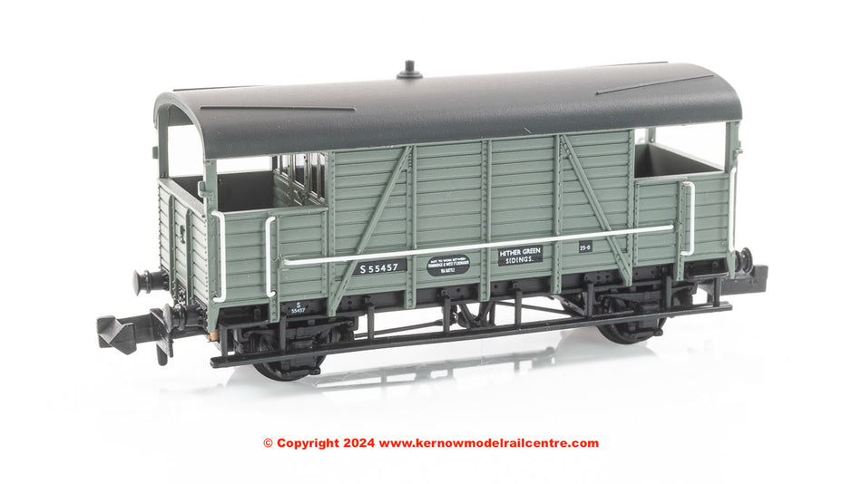 378-027 Graham Farish SECR 25T Dance Hall Brake Van