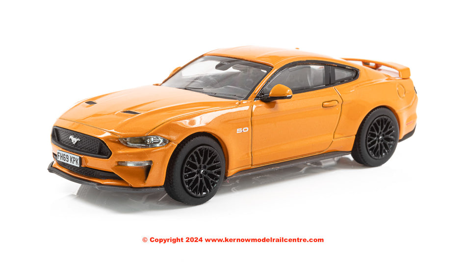 VA15502 Corgi Vanguards Ford Mustang Mk6 GT Fastback