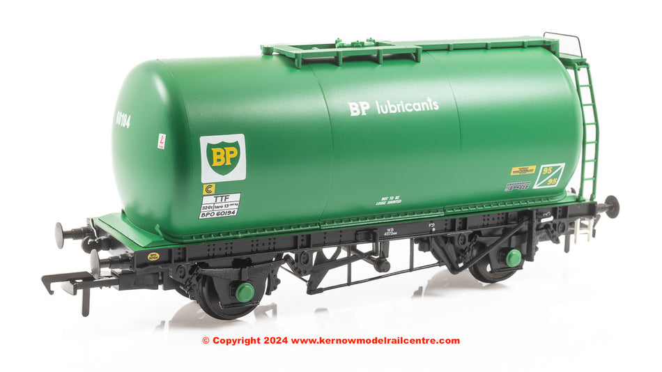 37-590 Bachmann BR 45T TTF Tank Wagon 'BP Lubricants' Green