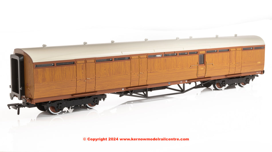 34-360A Bachmann LNER Thompson Full Brake LNER Teak Effect