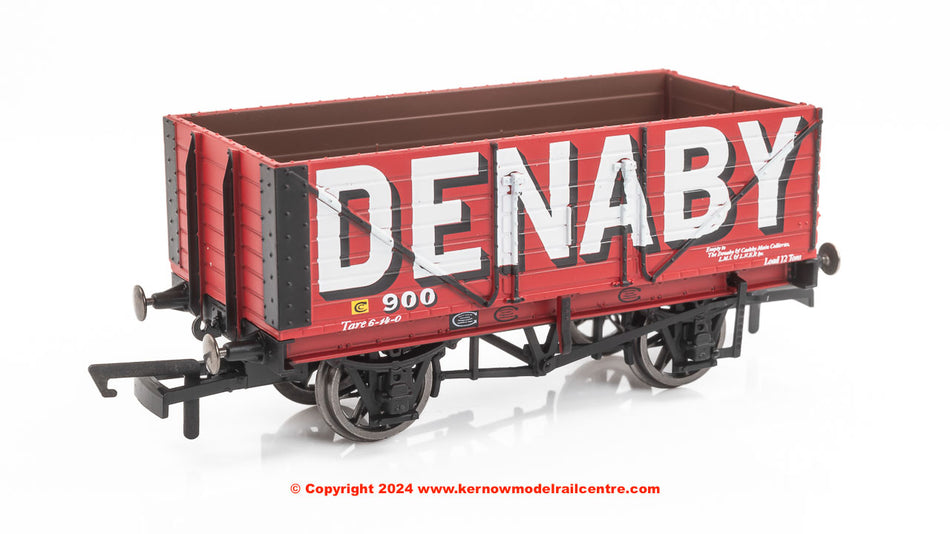 R60104 Hornby Triple Wagon Pack