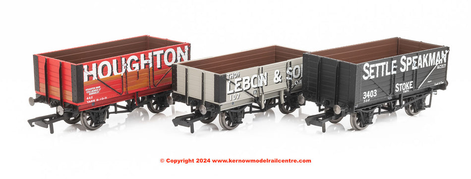 R60116 Hornby Triple Wagon Pack Settle Speakman Houghton