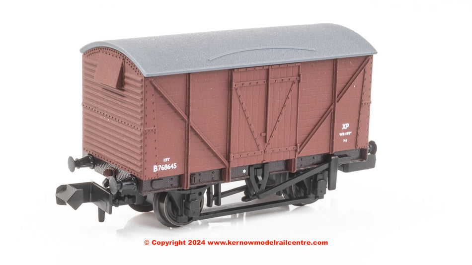 NR2001B Peco BR Vanfit number B768645 in BR Bauxite
