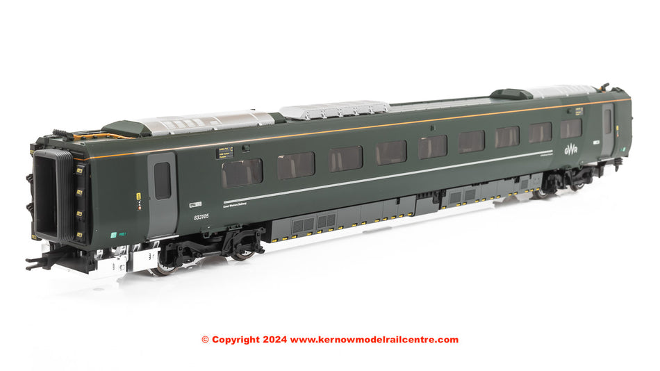 R40351 Hornby Class 802/1 4 Car Coach Pack in GWR livery
