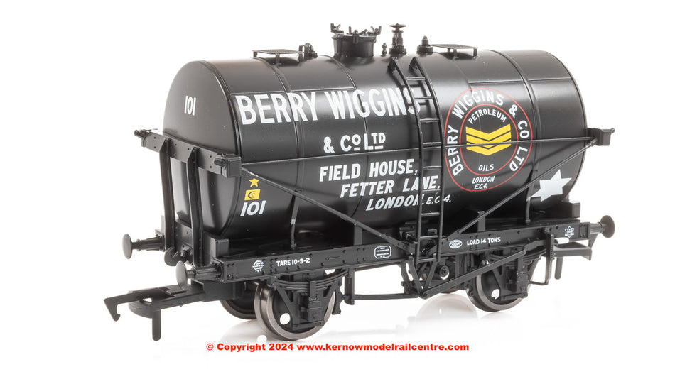 4F-059-005 Dapol 14 Ton Tank Wagon Class B - Berry Wiggins