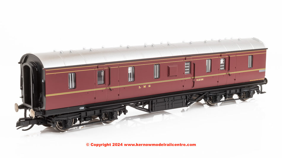 TT4010 Hornby LMS 50ft Passenger Brake Coach number 31236 LMS