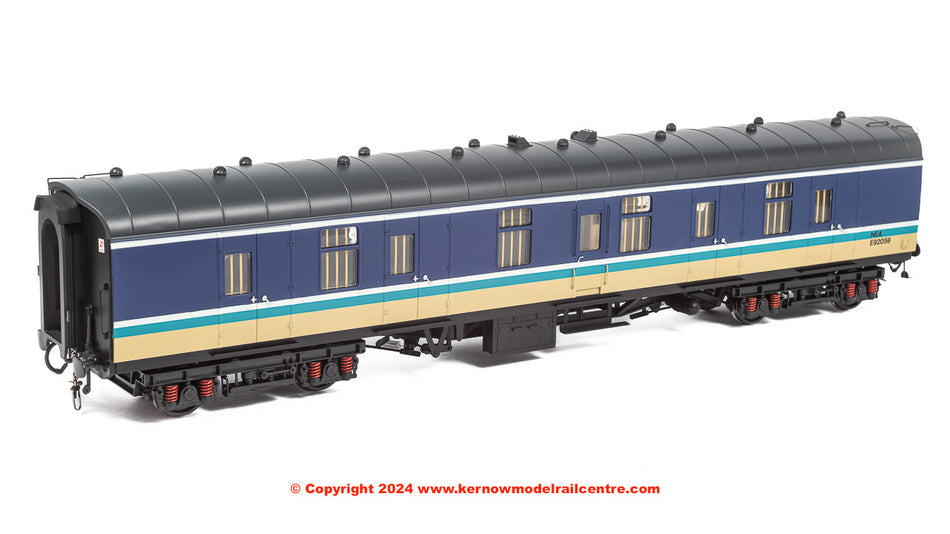 4963 Heljan Mk1 BG Provincial Trans-Pennine E92058 (B4)