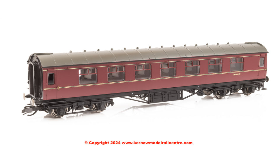 TT4033A Hornby BR 57' Corridor Third, M1883M - Era 5