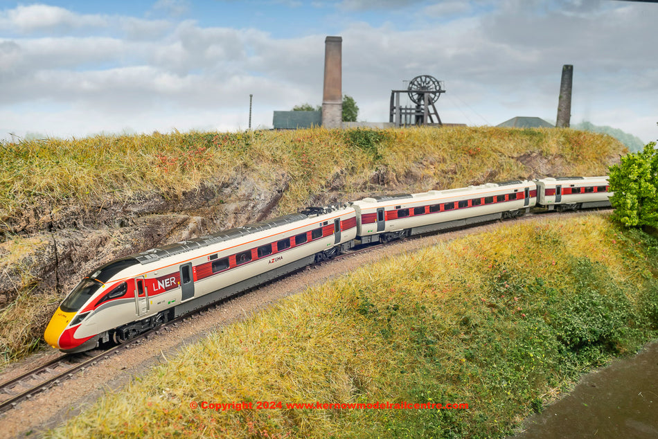 10-1675S Kato Class 800/1 Azuma 9 Car Unit 800 113 LNER