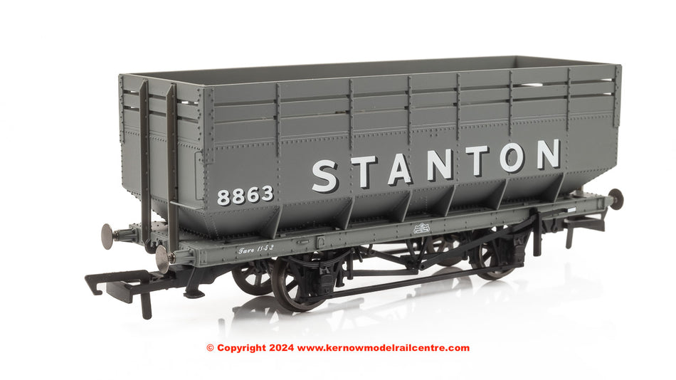 R60254 Hornby Stanton Coke Hopper Wagon Triple Pack