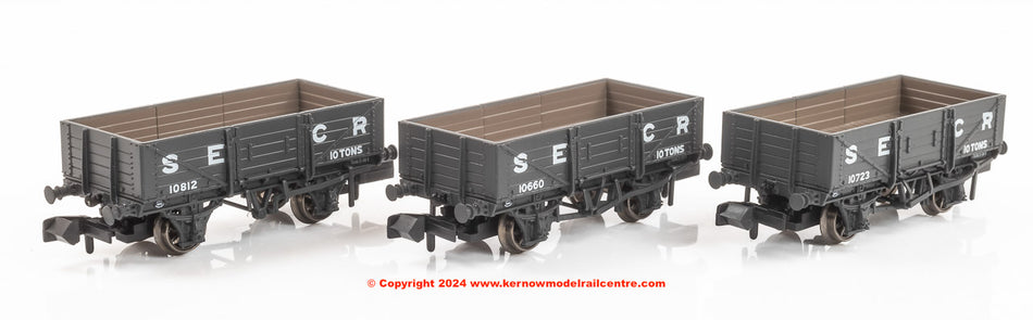 942002 Rapido Wagon Pack 2 - SECR Livery