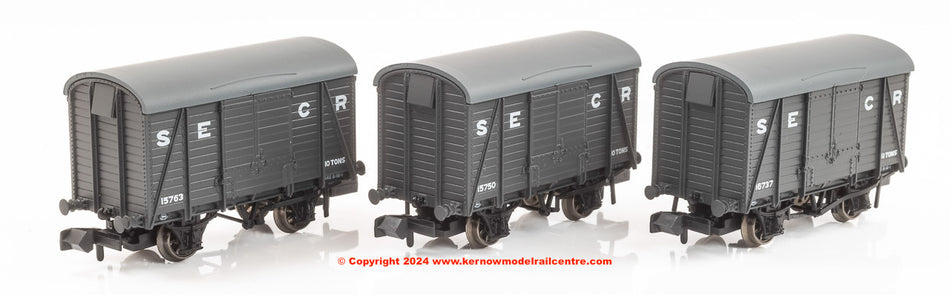 942004 Rapido Wagon Pack 4 - SECR Livery