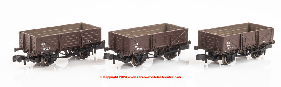 942010 Rapido Wagon Pack 2 - SR Post 1936 Livery