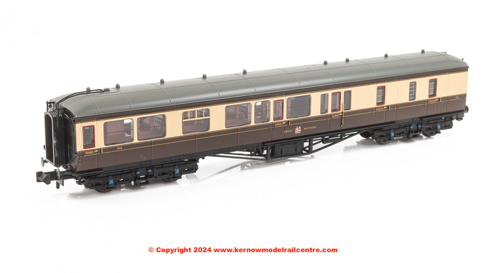 374-511B Graham Farish GWR Hawksworth Brake Third Corridor
