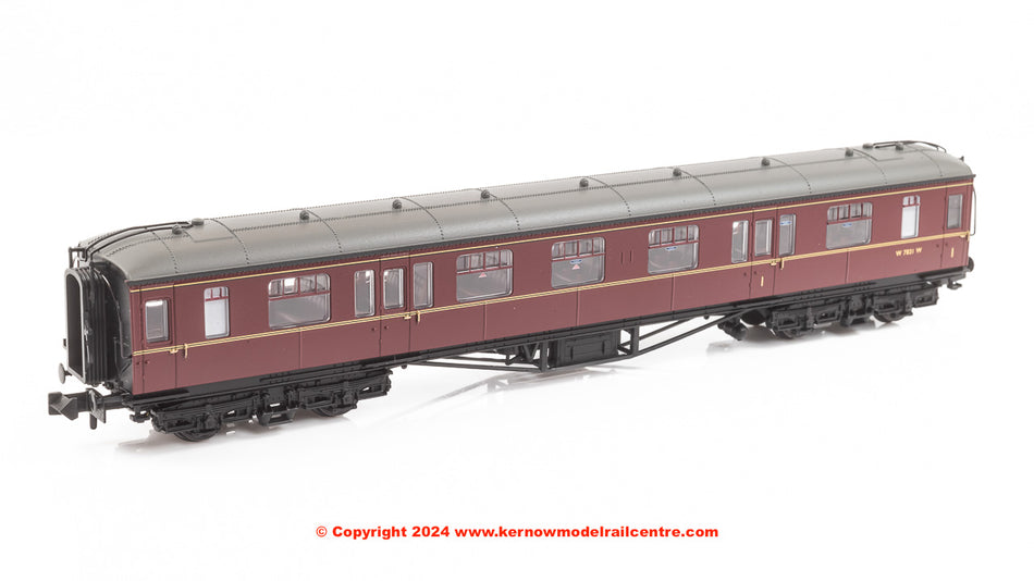 374-562A Graham Farish GWR Hawksworth Composite Corridor