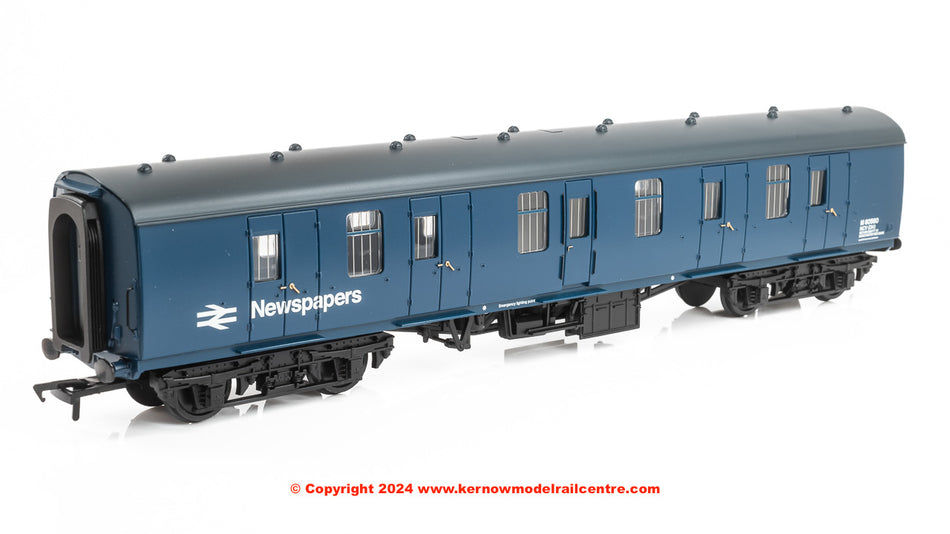 39-182C Bachmann BR Mk1 NCV Brake Gangwayed Blue Newspapers