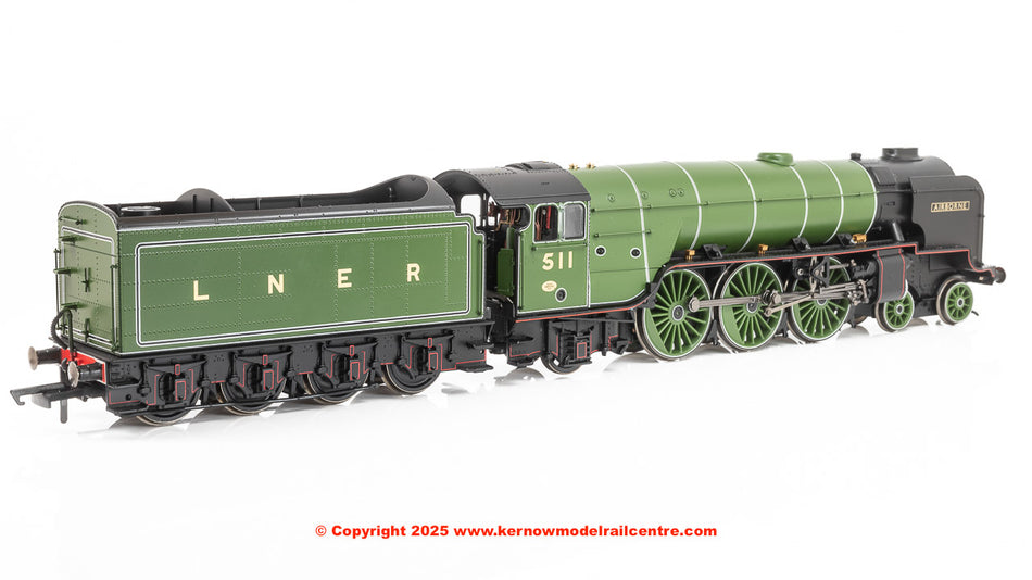 R3974 Hornby Thompson A2/3 4-6-2 Steam Loco number 511 Airborne