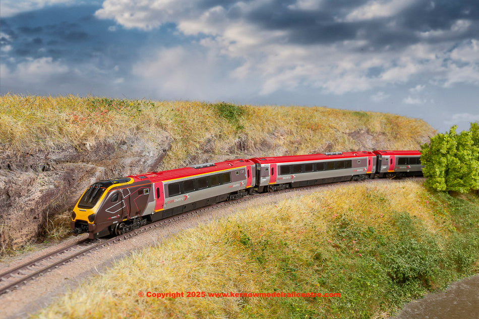 2D-023-003 Dapol Class 221 5 Car Super Voyager DEMU 221 136