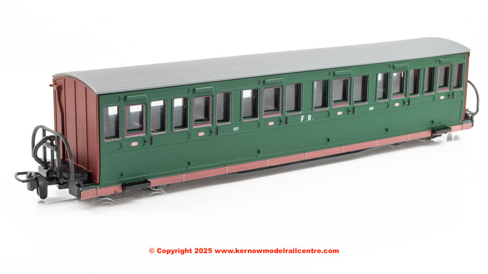 GR623B Peco FR Long Bowsider Bogie Coach - Col Stephens No.20