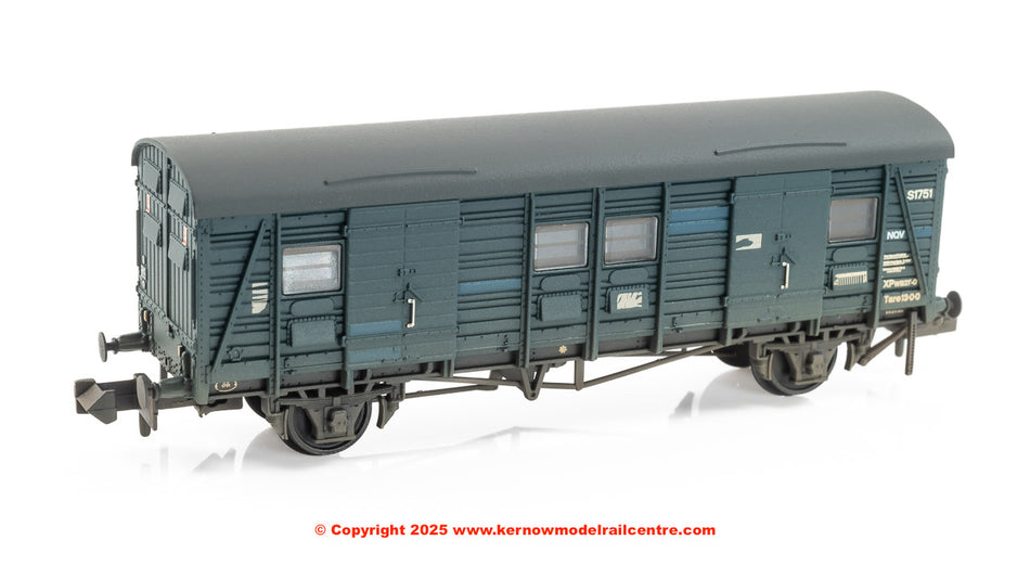 374-420 Graham Farish SR NQV (Ex-CCT) Covered Carriage Truck