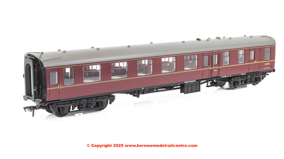 39-801 Bachmann BR MK1 BSO Brake Second Open BR Maroon