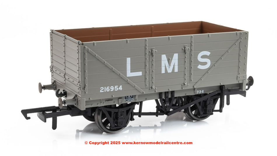 OR76MW7036 Oxford Rail 7 Plank Wagon number 216954 - LMS Grey