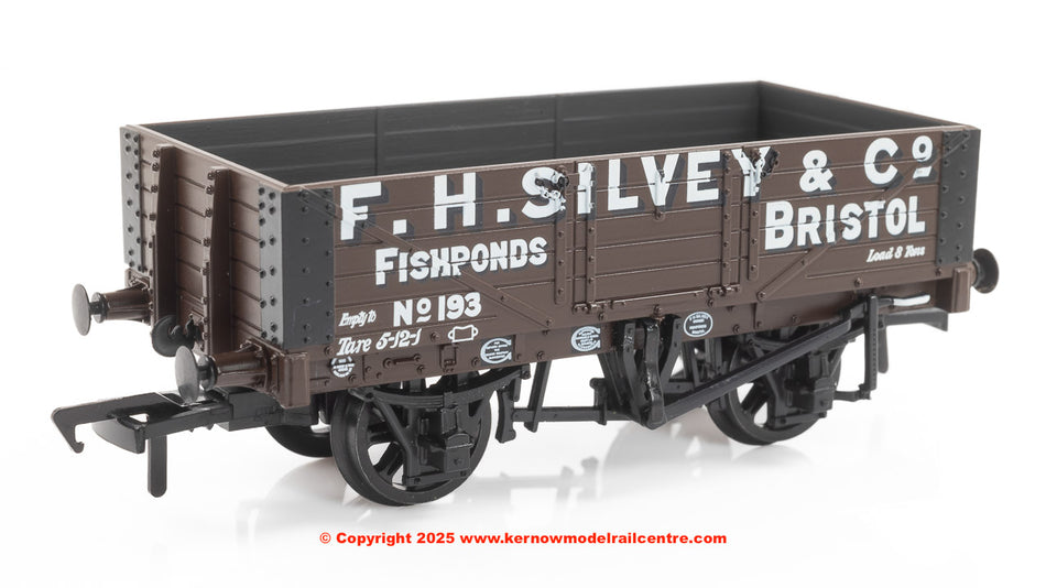 37-056B Bachmann 5 Plank Wagon Wooden Floor F. H. Silvey
