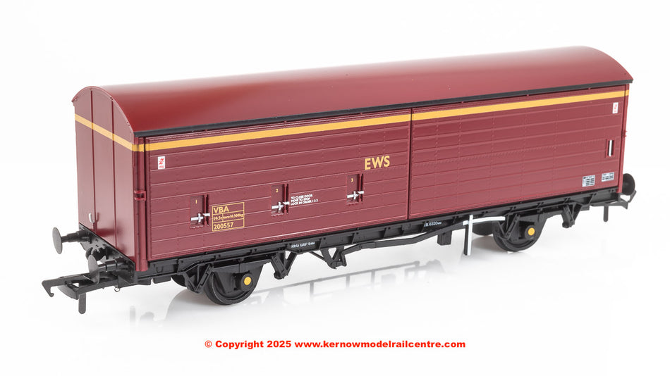 38-125B Bachmann BR VBA Van number 200557 - EWS