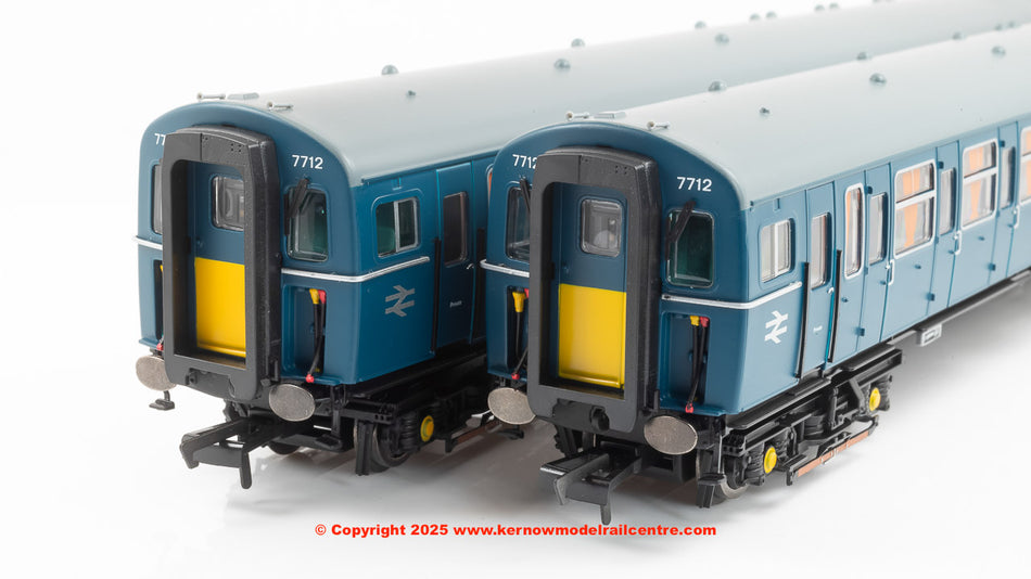 R30447 Hornby Class 423 - 4 VEP EMU Set number 7712 in BR Blue