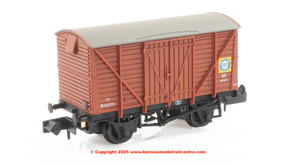 373-705 Graham Farish BR 12T Vent. Van Planked Sides BR Bauxite