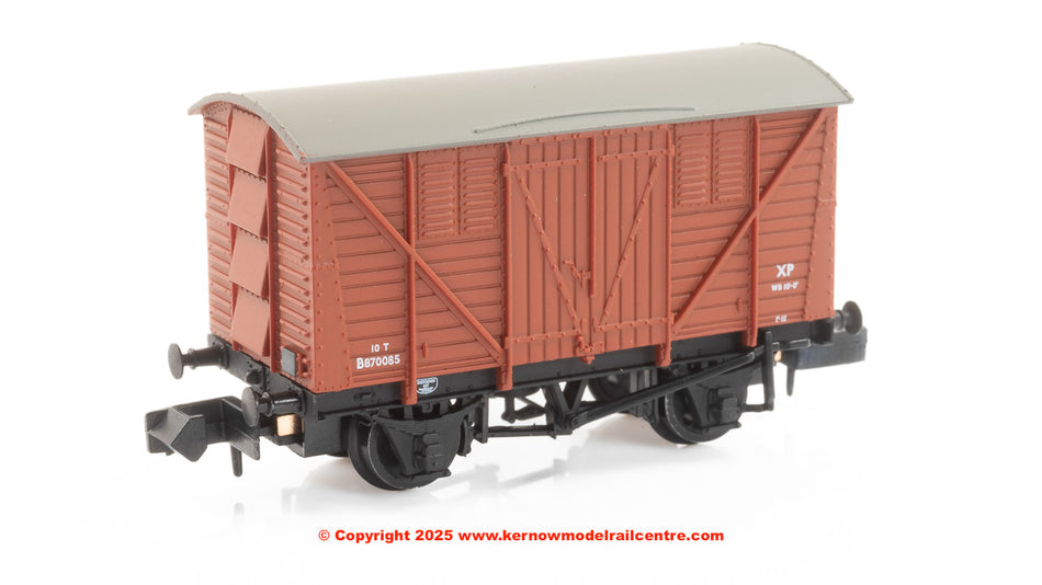 373-741C Graham Farish BR 10T Meat Van BR Bauxite (Early)