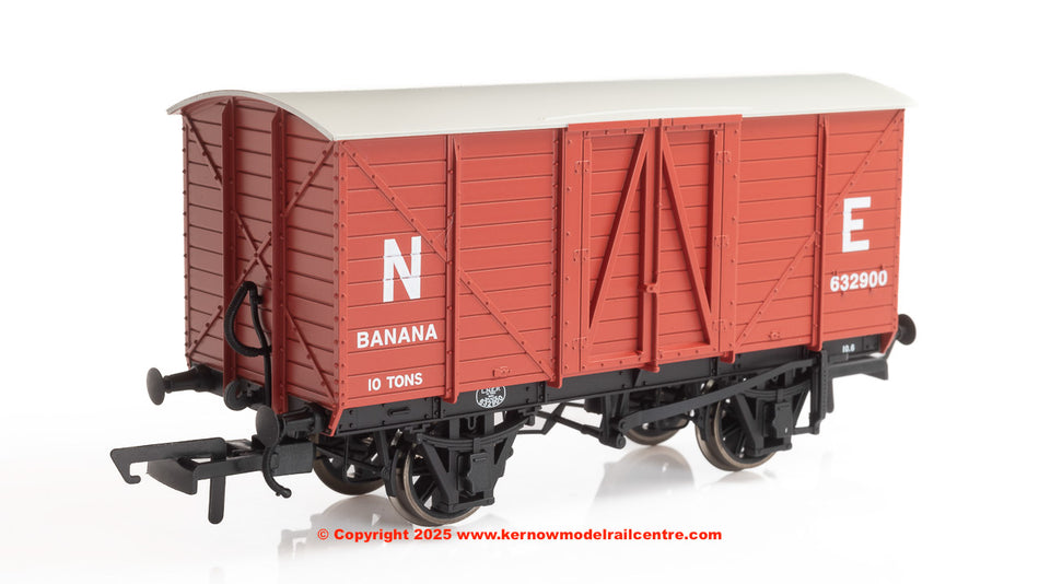 OR76BAN001C Oxford Rail GE Banana Van LNER (Pre 1937) 632900