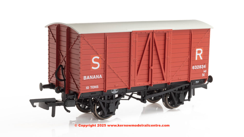 OR76BAN004C Oxford Rail GE Banana Van Patched SR 632834