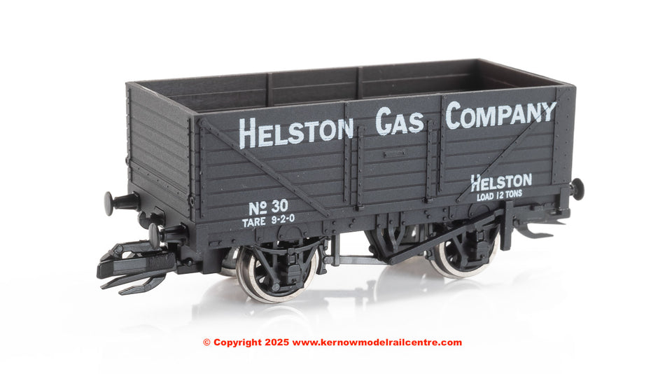 TTC023 Peco 7 Plank Open Wagon - Helston Gas Co - number 30