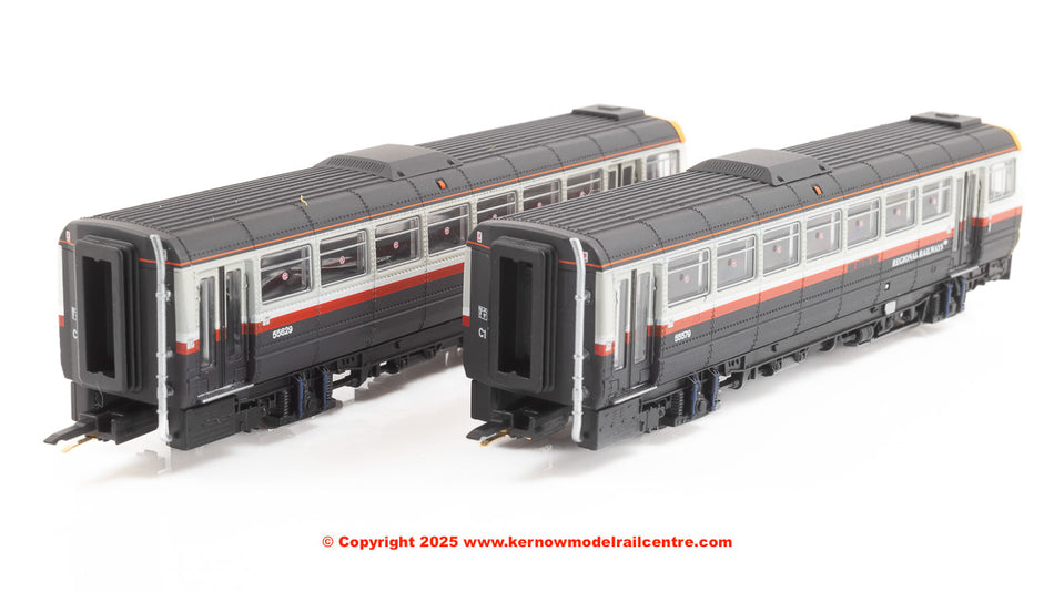 2D-142-008 Dapol Class 142 2 Car Pacer DMU - 142 038