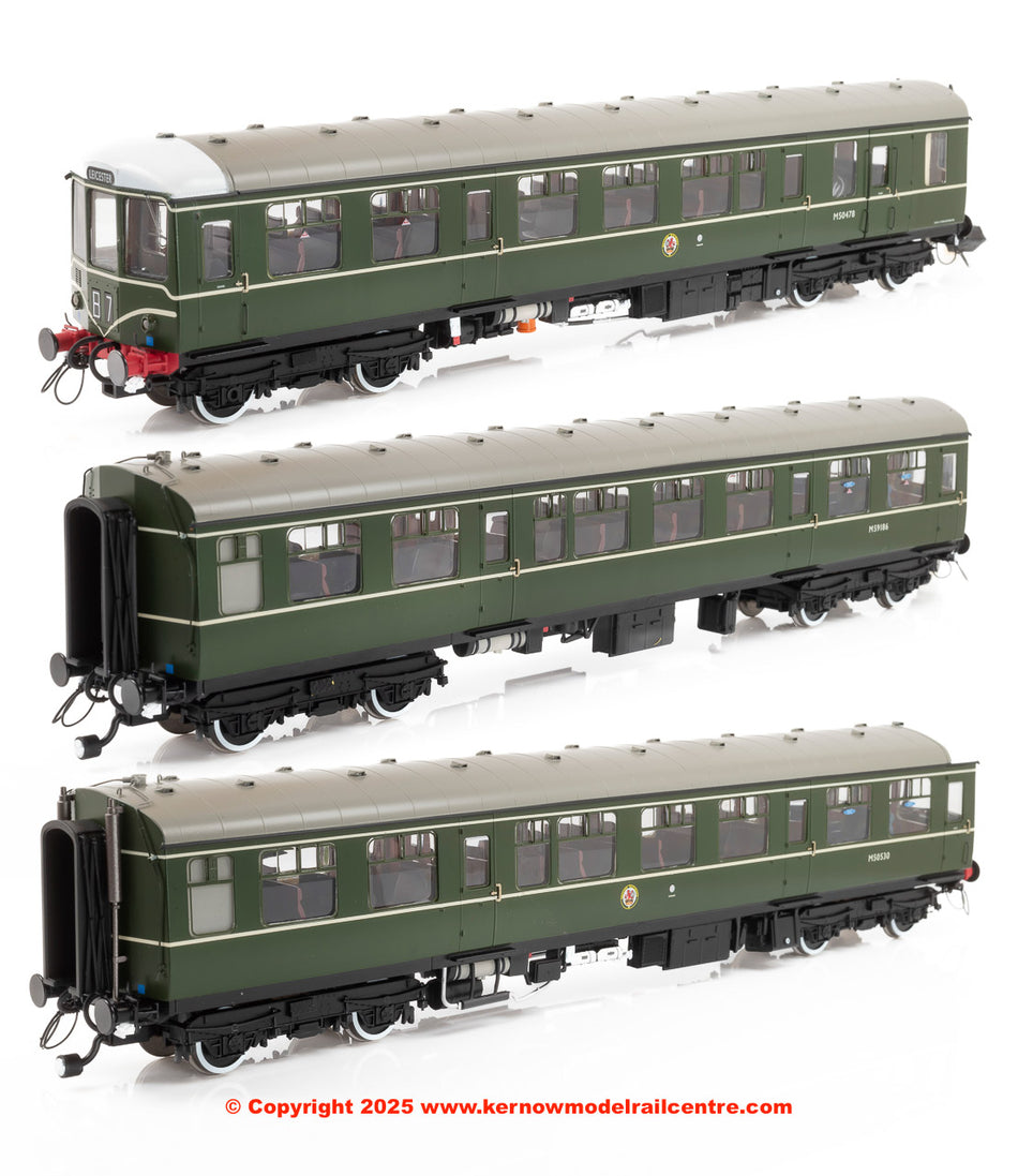 1451 Heljan Class 104 3 Car DMU Set in BR Green livery