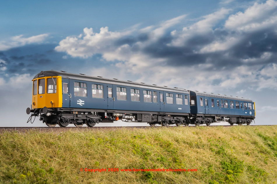 1455 Heljan Class 104 2 Car DMU Set in BR Blue livery NSE