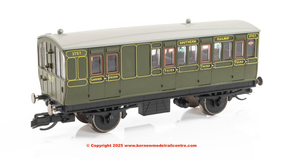 TT4053 Hornby SR 4 Wheel Coach 3rd Class Brake