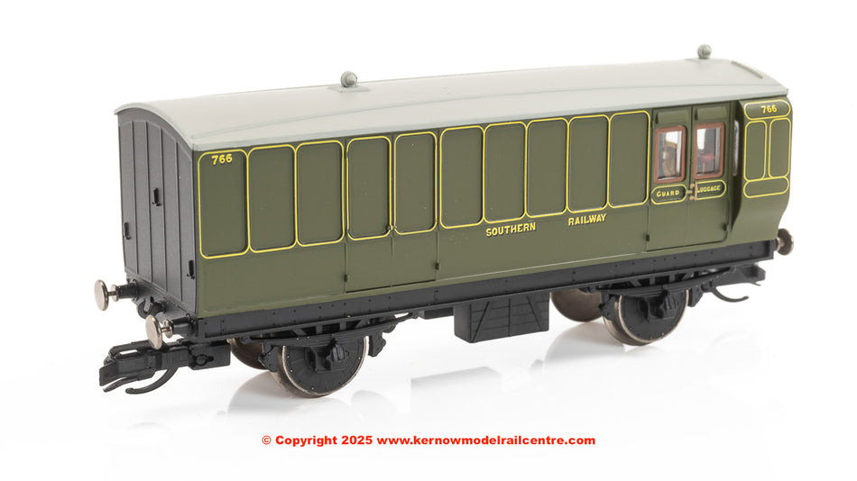 TT4054 Hornby SR 4 Wheel Coach 3rd Class Brake Baggage