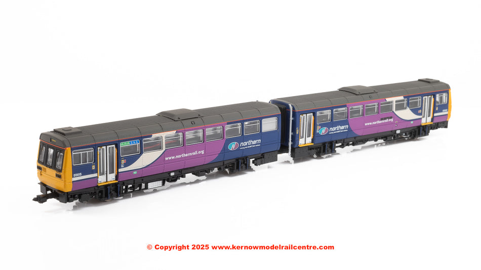2D-142-006D Dapol Class 142 2 Car Pacer DMU - 142 024