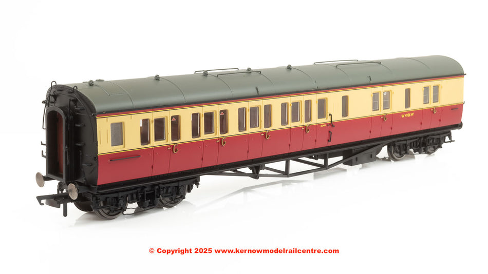 R40472 Hornby BR Collett Bow End Coach Corridor Brk 3rd LH