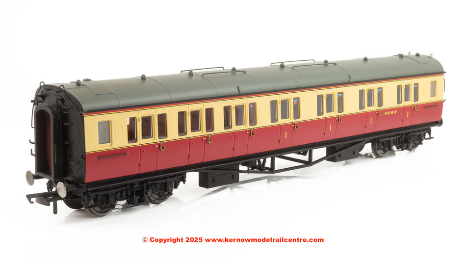 R40474 Hornby BR Collett Bow Ended Coach Corridor Comp LH
