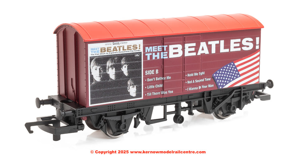 R60300 Hornby Meet The Beatles Please Please Me US and UK Album